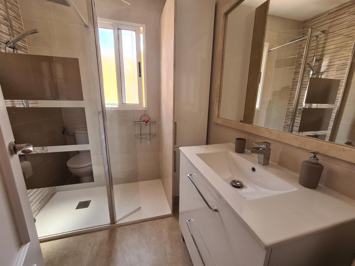 2 Bedroom Property In Closed Urbanisation Torrevieja Exteriér fotografie